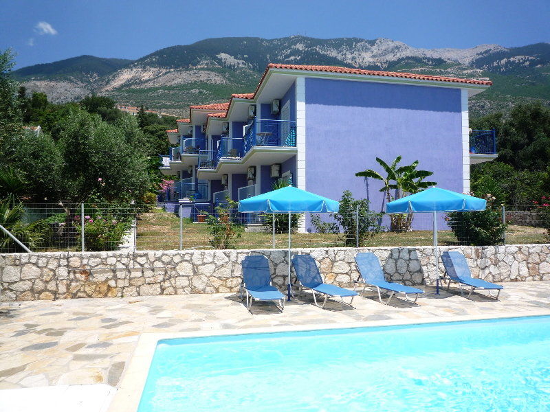 Milos Studios Лурдата Екстер'єр фото