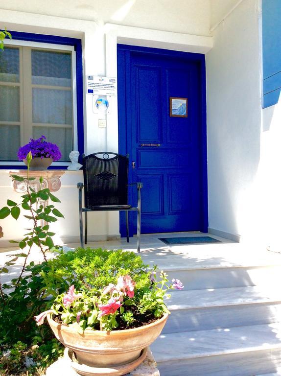 Milos Studios Лурдата Екстер'єр фото